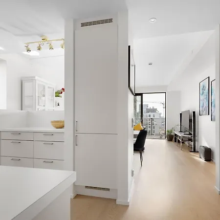 Apartment Spacious Modern 2br At Barcode *